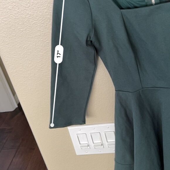 Lulu's Womens Green Square Neck 3/4 Sleeve Zipper Back Fit And Flare Dress Sz XS - Picture 11 of 12